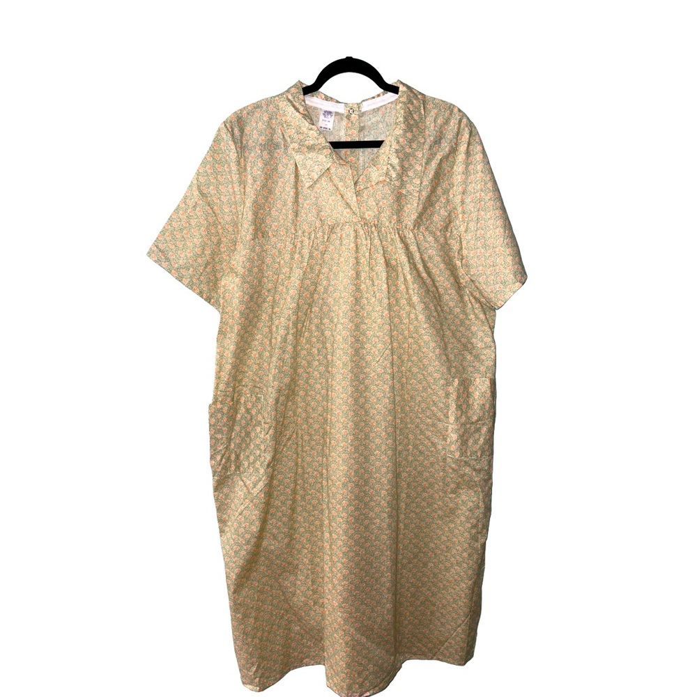 Open back dress with pockets (Sz 2x) for seniors,patients, or disabled adults